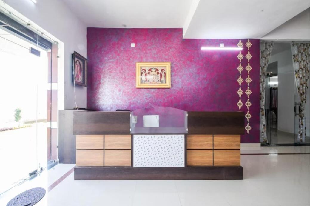 אודייפור Hotel Badam Palace מראה חיצוני תמונה
