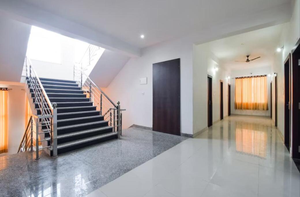 אודייפור Hotel Badam Palace מראה חיצוני תמונה