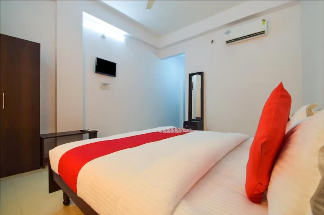 אודייפור Hotel Badam Palace מראה חיצוני תמונה